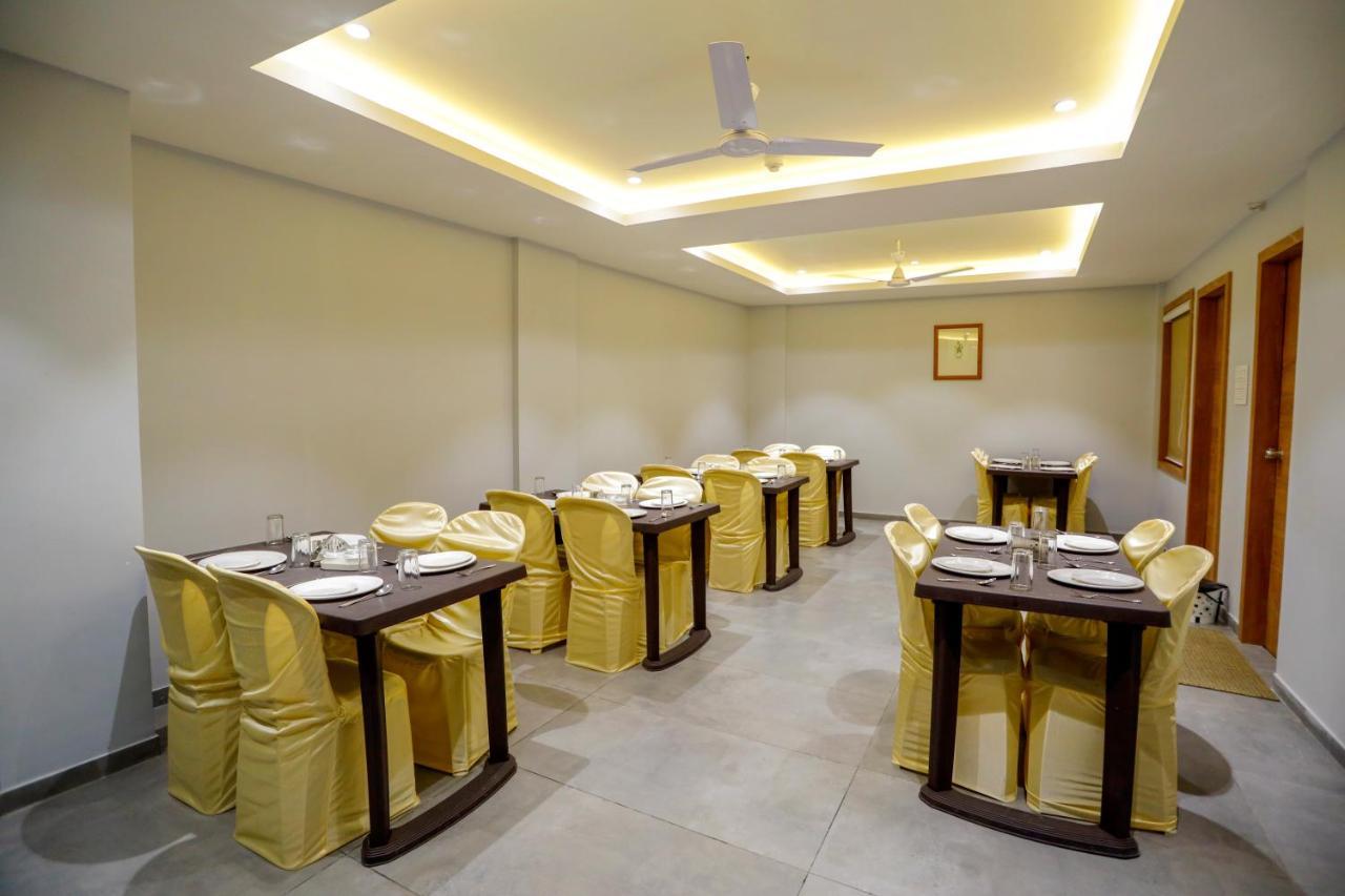 Hotel Om Szomnáth Kültér fotó