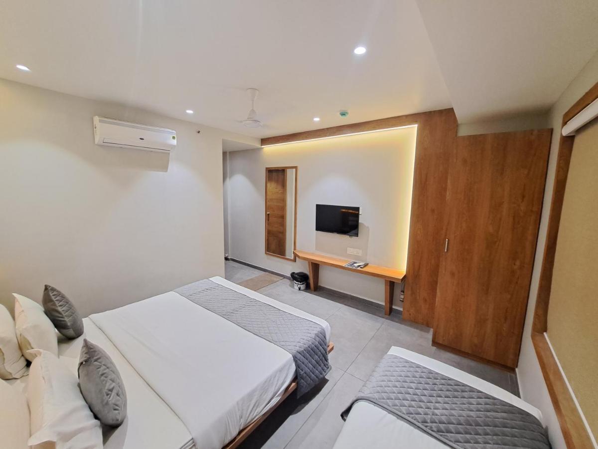 Hotel Om Szomnáth Kültér fotó