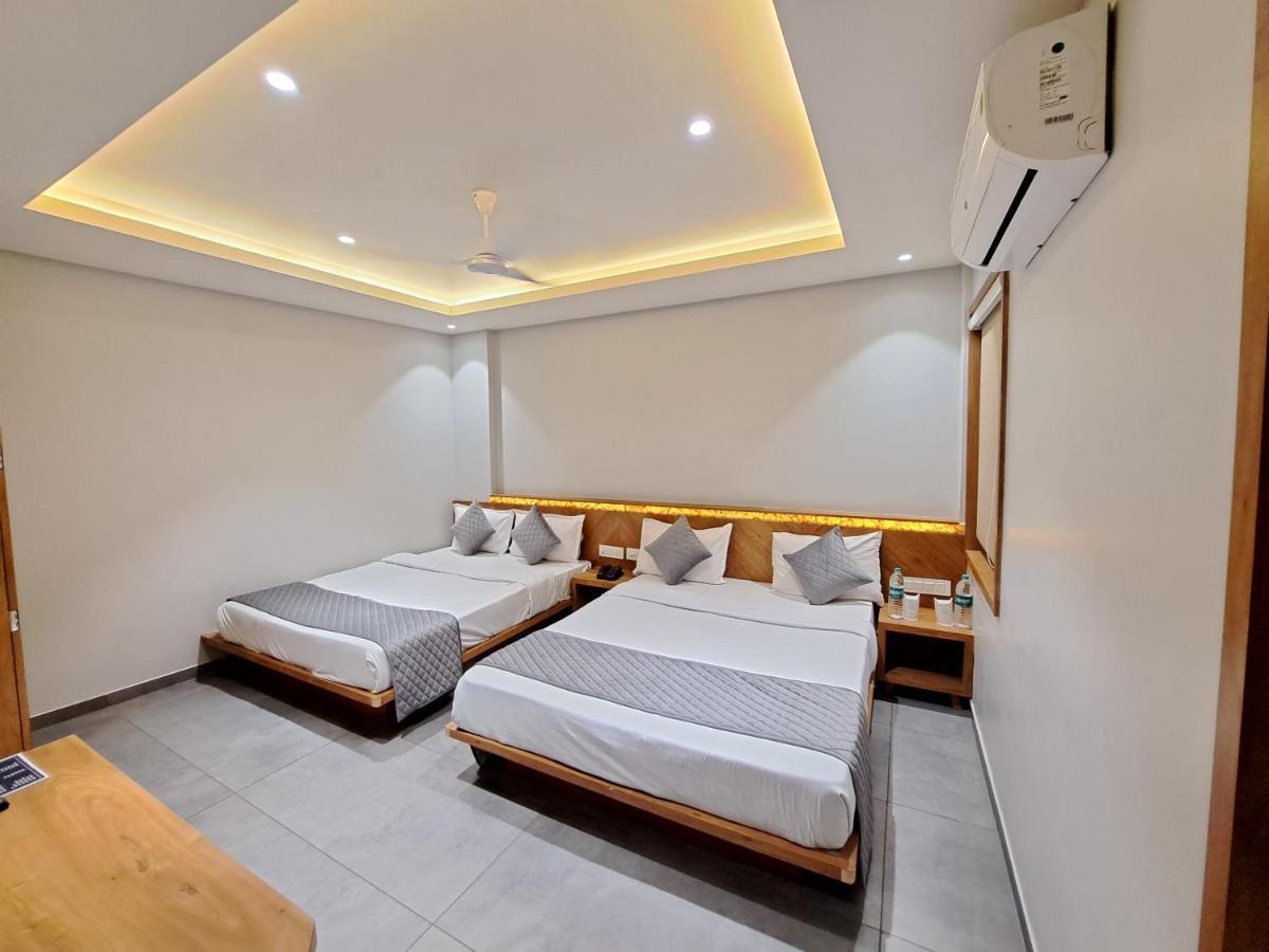 Hotel Om Szomnáth Kültér fotó