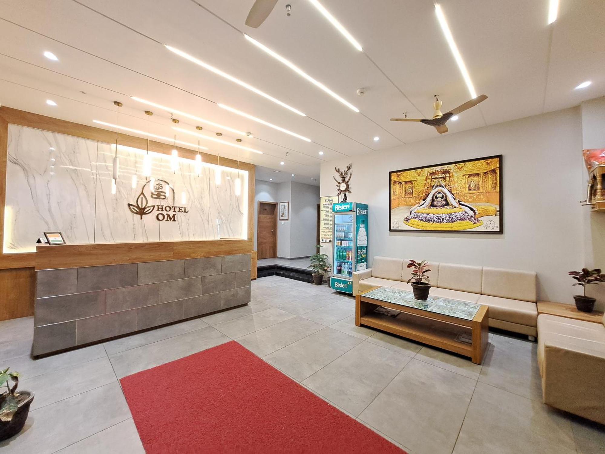 Hotel Om Szomnáth Kültér fotó