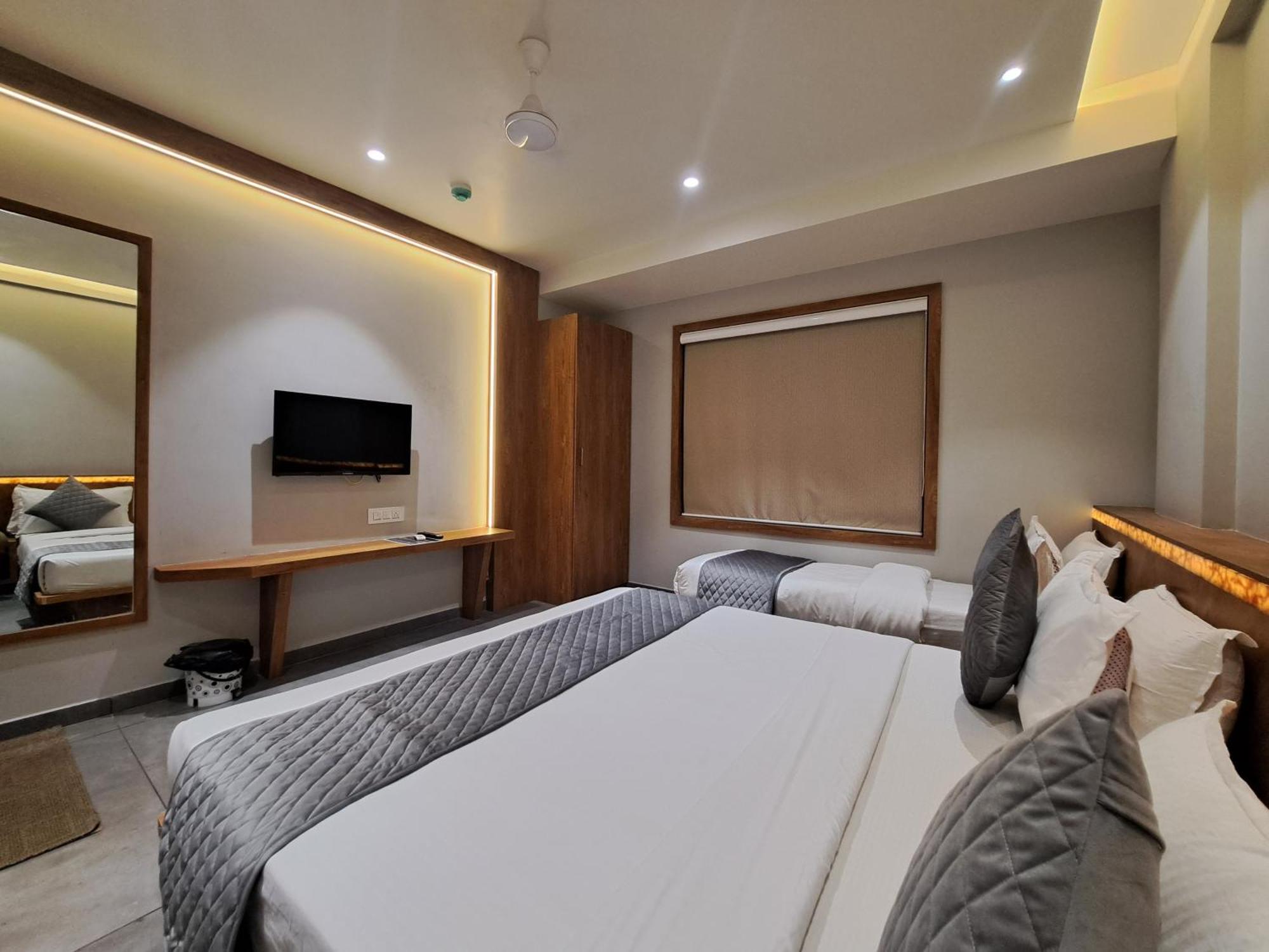Hotel Om Szomnáth Szoba fotó